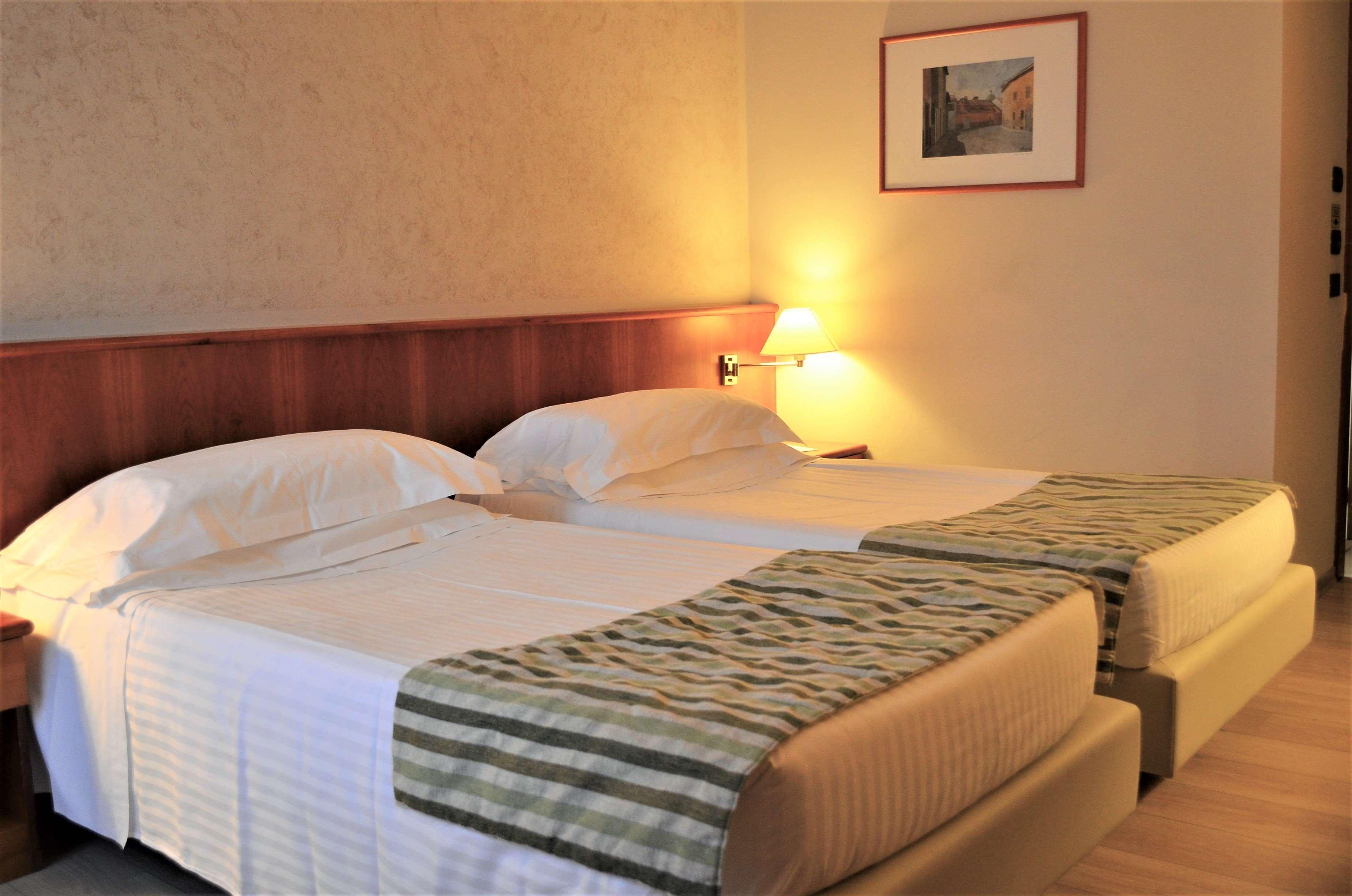 Best Western Park Hotel Piacenza Esterno foto