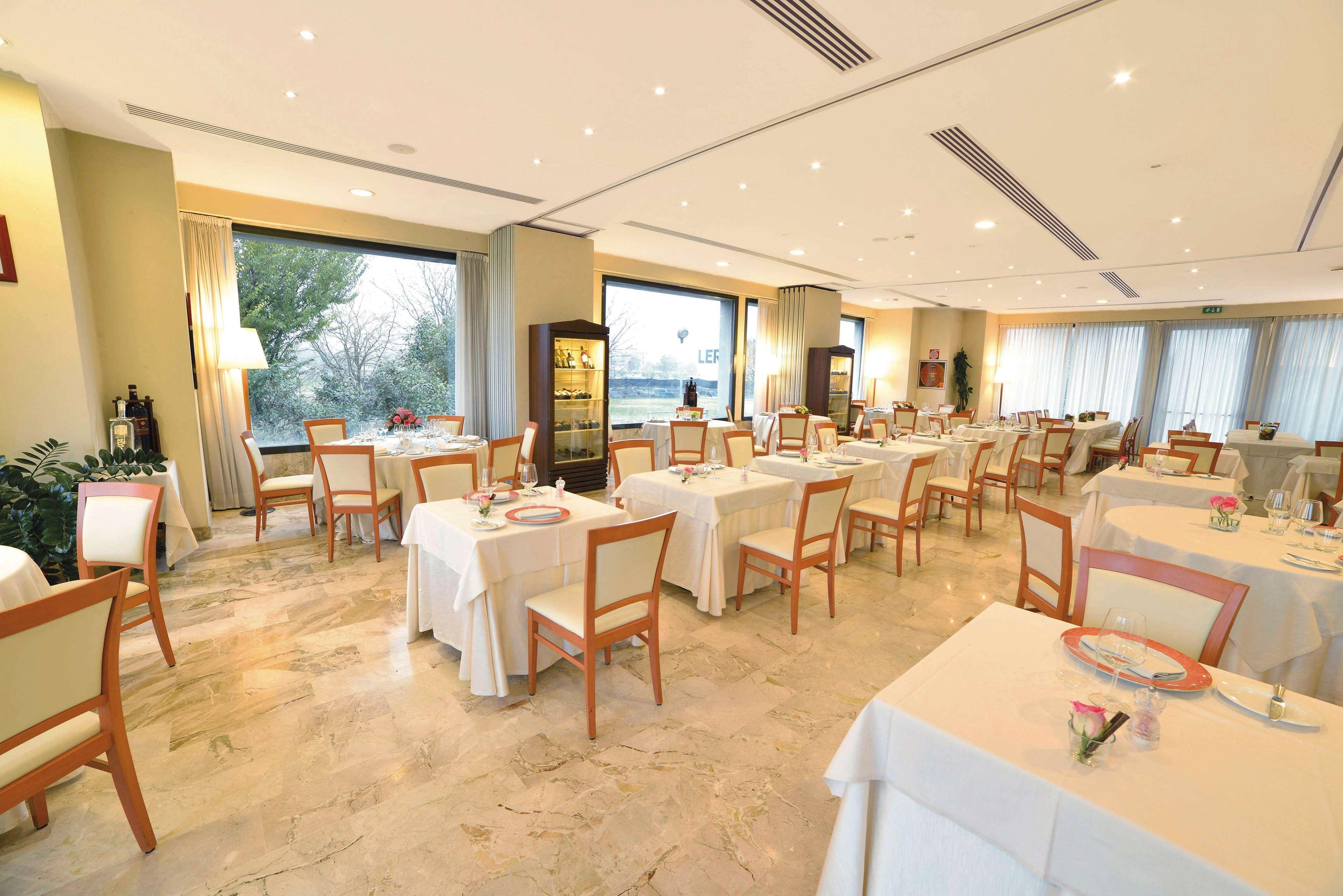 Best Western Park Hotel Piacenza Esterno foto